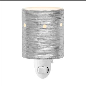 Etched Core Mini in Silver